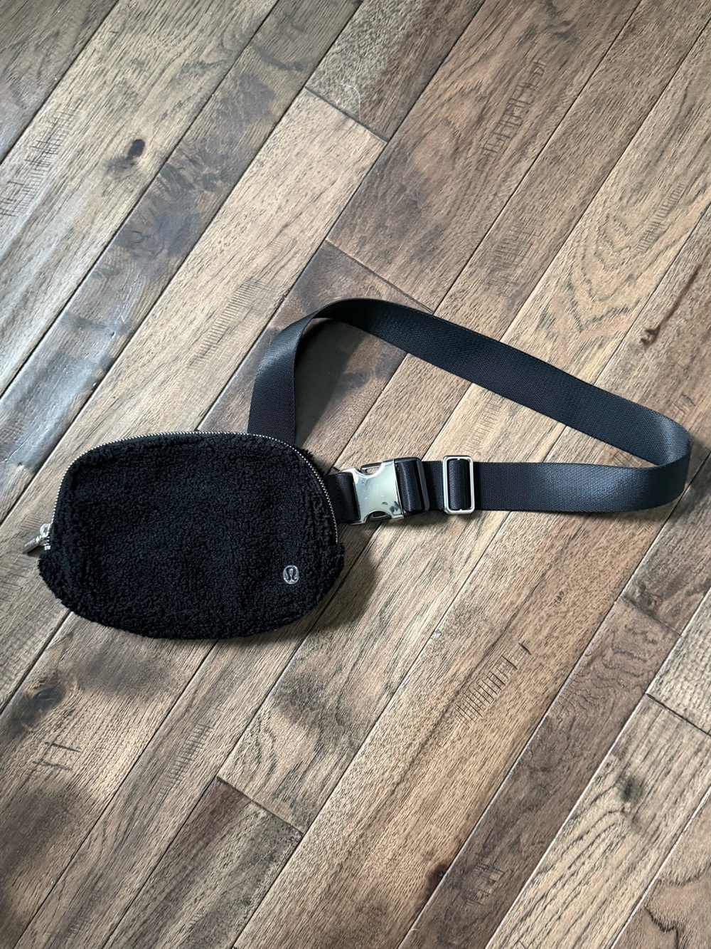 lululemon athletica Black Sherpa Belt Bag